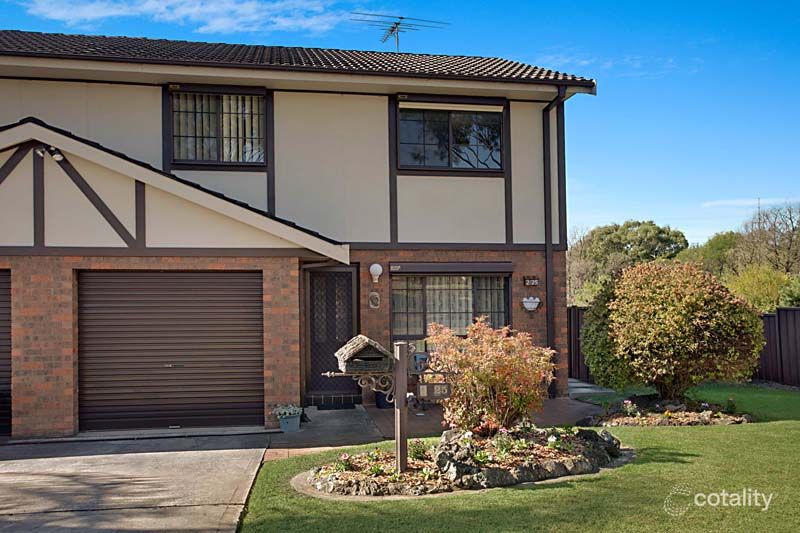 2/25 Porter St, Minto, NSW 2566