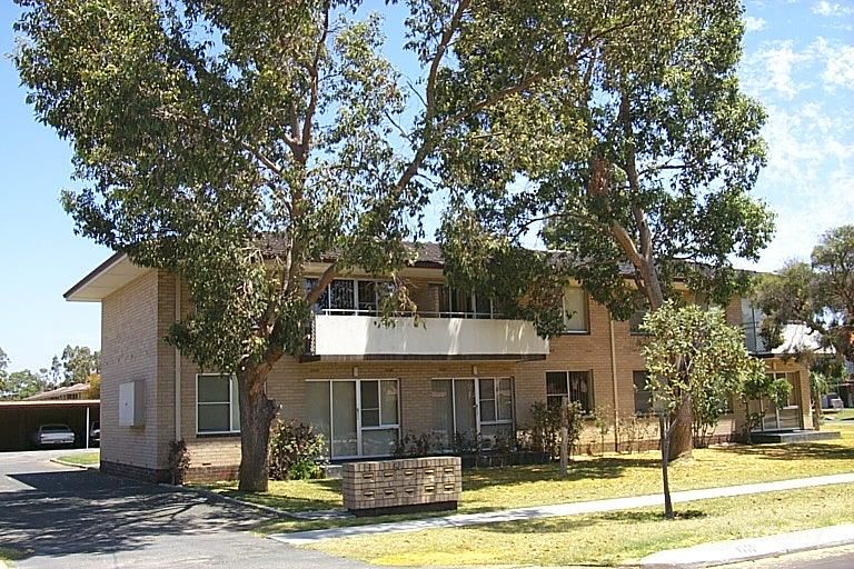 68 Spencer Ave, Yokine, WA 6060