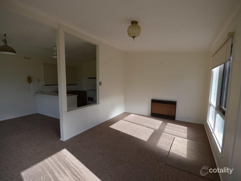 6 Fifth Ave, Rosebud, VIC 3939
