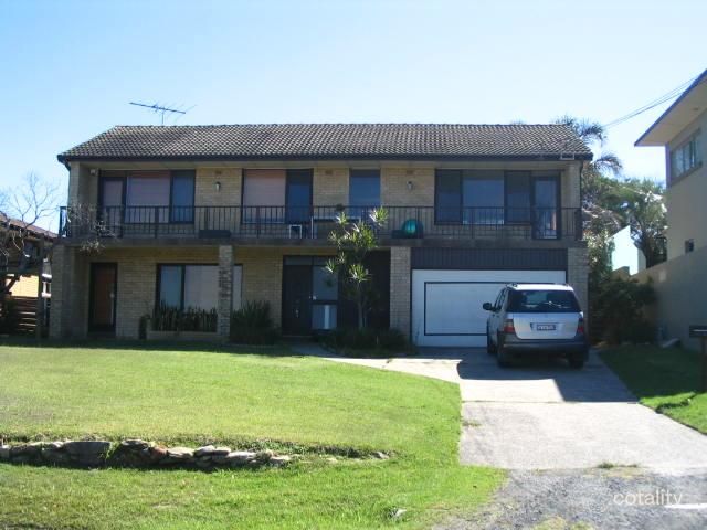 12 Molong St, North Curl Curl, NSW 2099