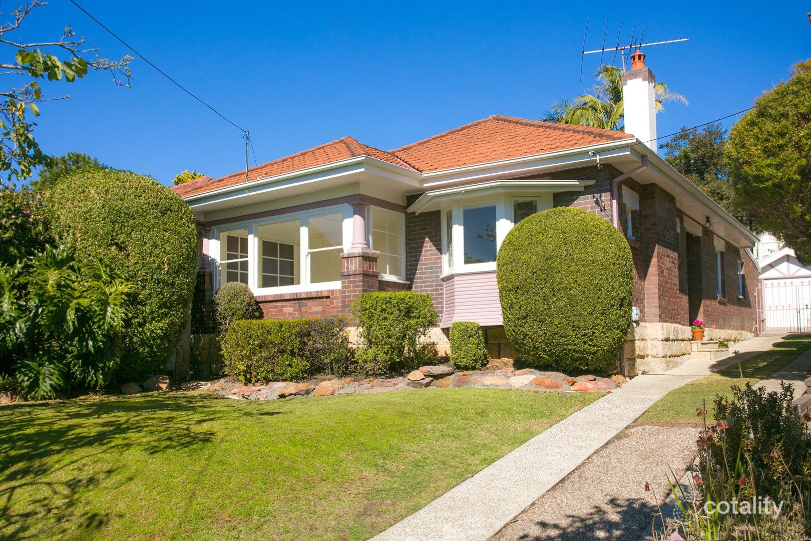 69 Balgowlah Rd, Fairlight, NSW 2094