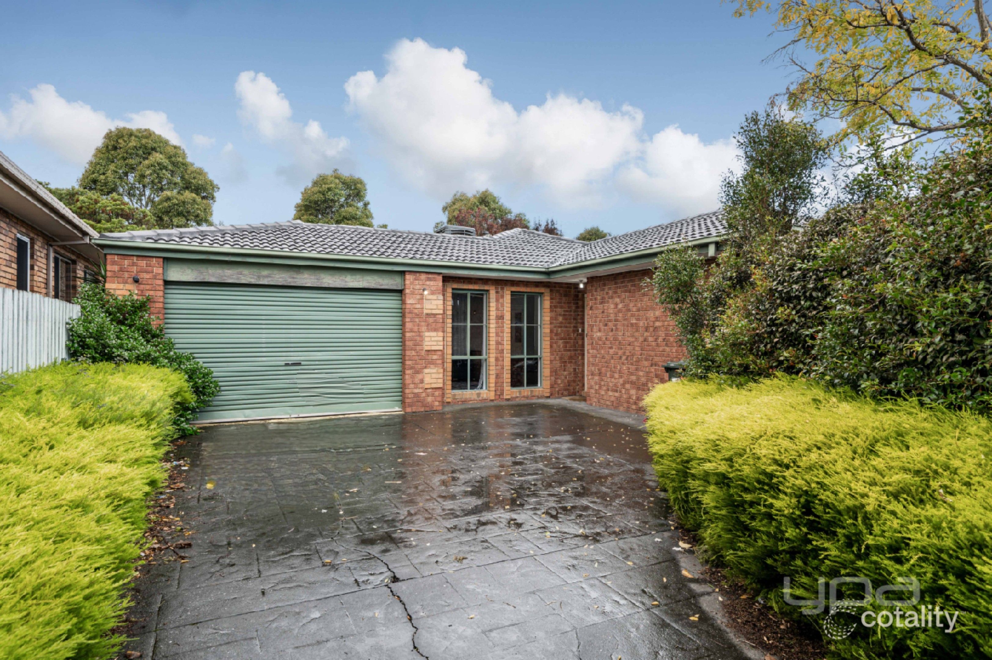 34 Edgecombe Way, Roxburgh Park, VIC 3064
