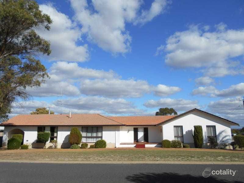 1 Burbidge Way, Katanning, WA 6317
