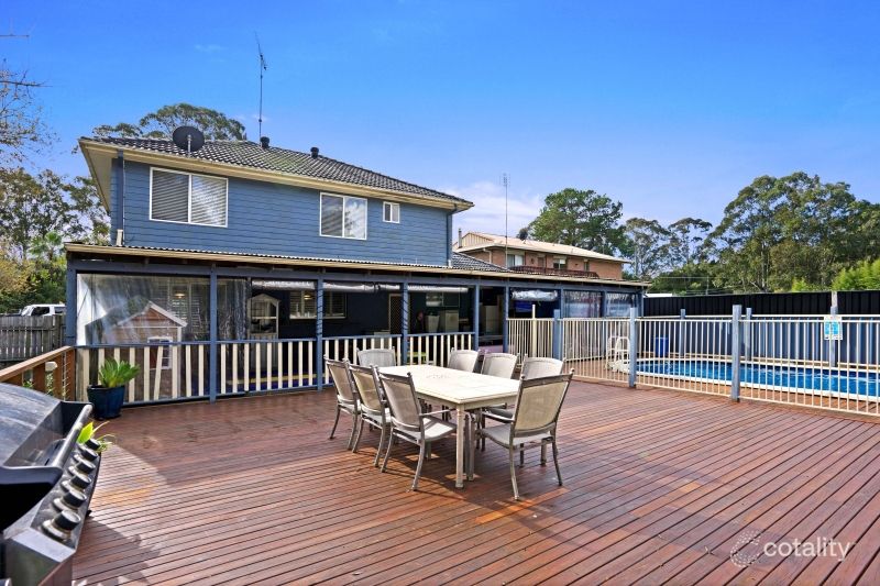 11 Mannings Rd, Lisarow, NSW 2250