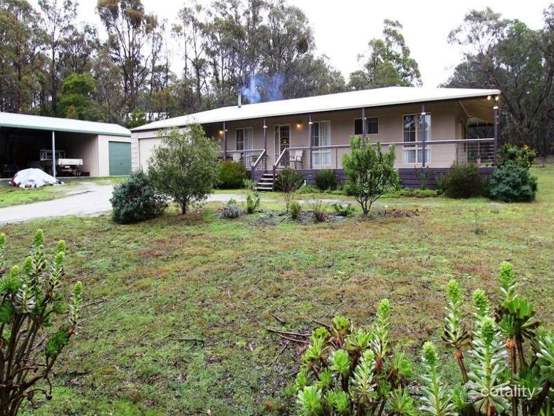 23 Cochrane Dr, Snake Valley, VIC 3351
