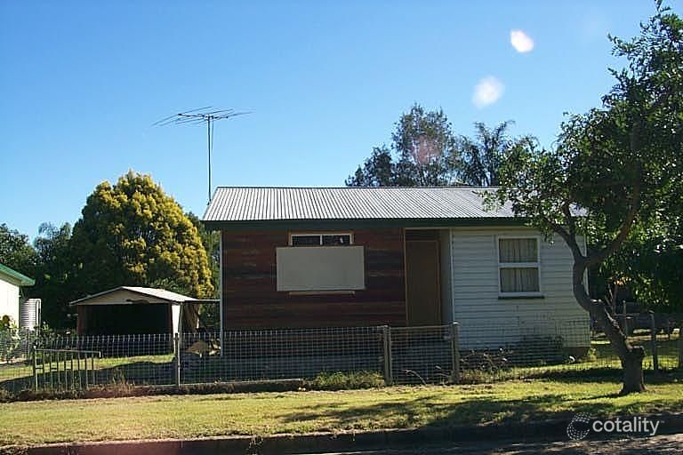 16 Pitt St, Beaudesert, QLD 4285