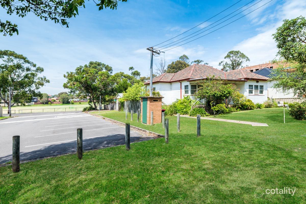 11 Karuah St, Greenacre, NSW 2190
