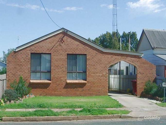 44 Golden St, West Wyalong, NSW 2671