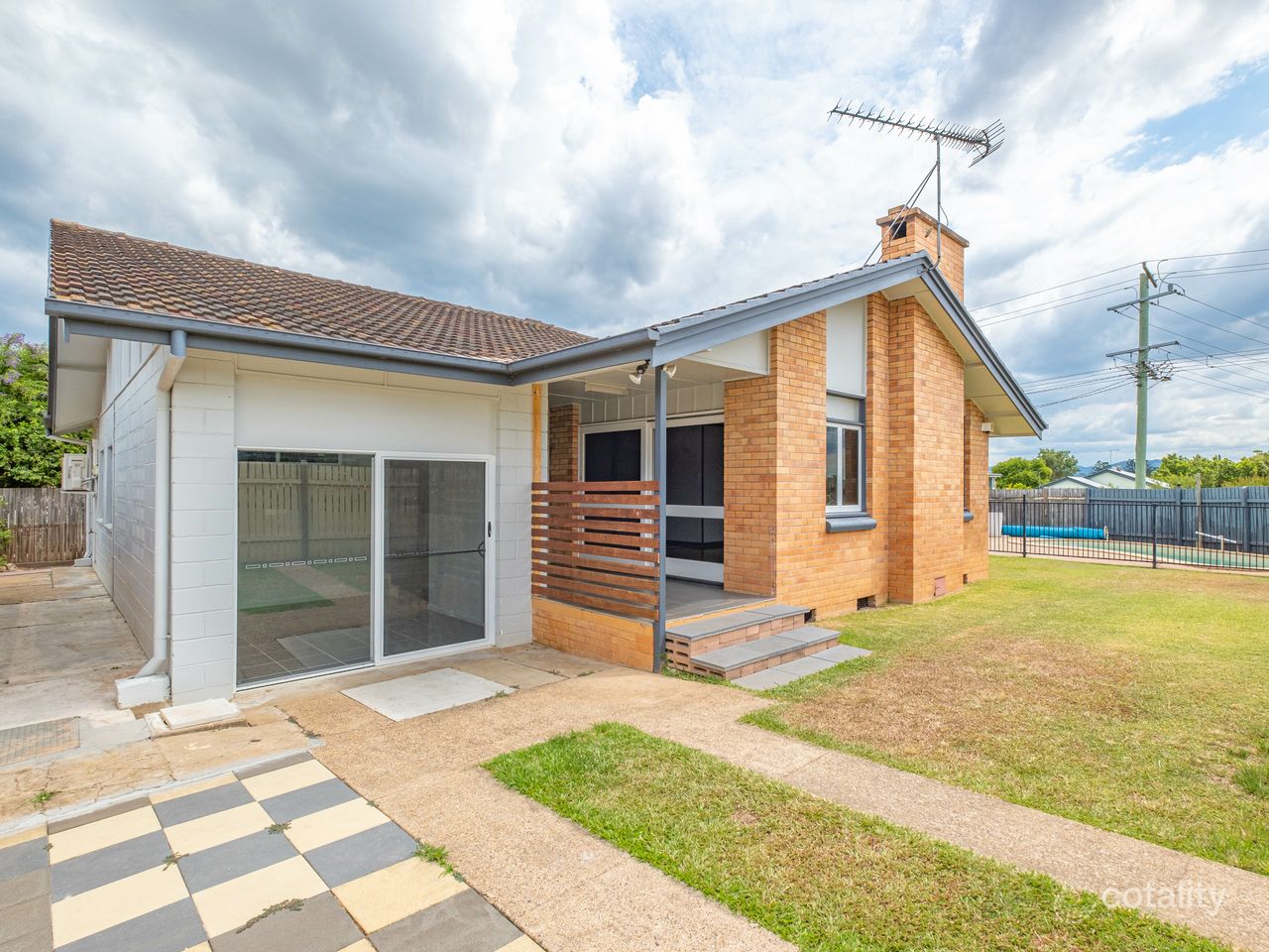 27 Clematis St, Gympie, QLD 4570