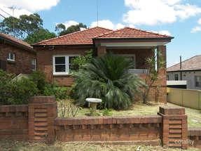 6 Pacific St, Kingsgrove, NSW 2208