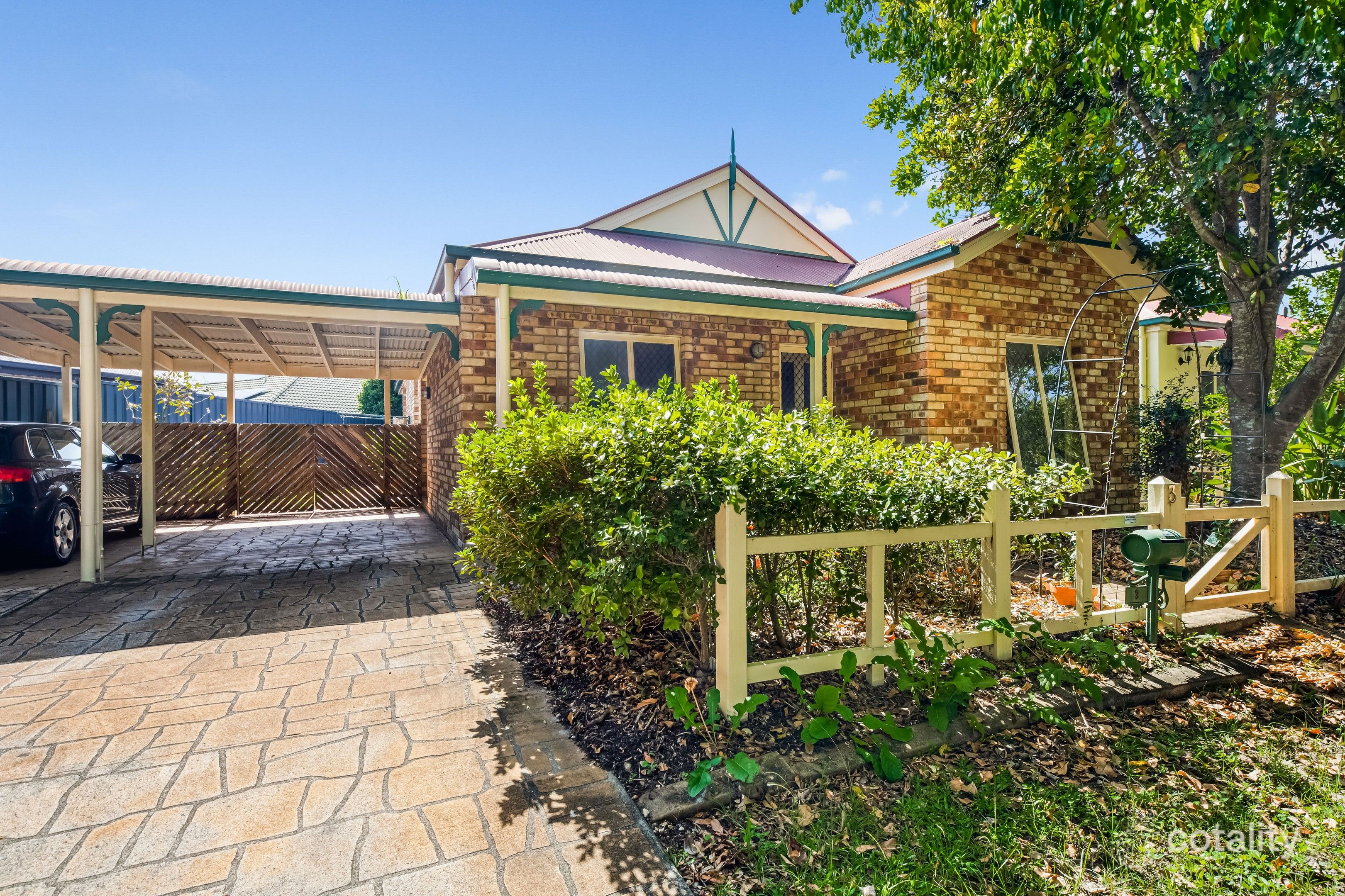 3 Chesterton Cres, Sippy Downs, QLD 4556