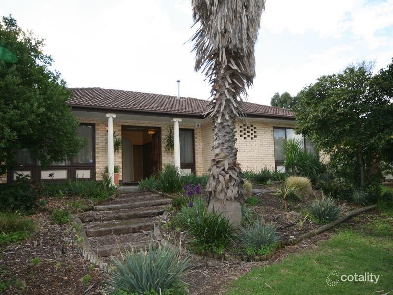 30 Cooinda Ave, Redwood Park, SA 5097