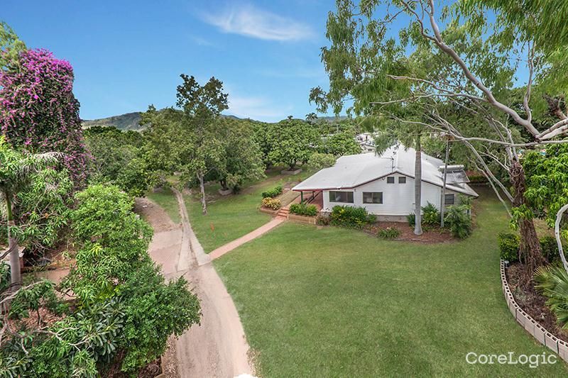 220 Pinnacle Dr, Rasmussen, QLD 4815