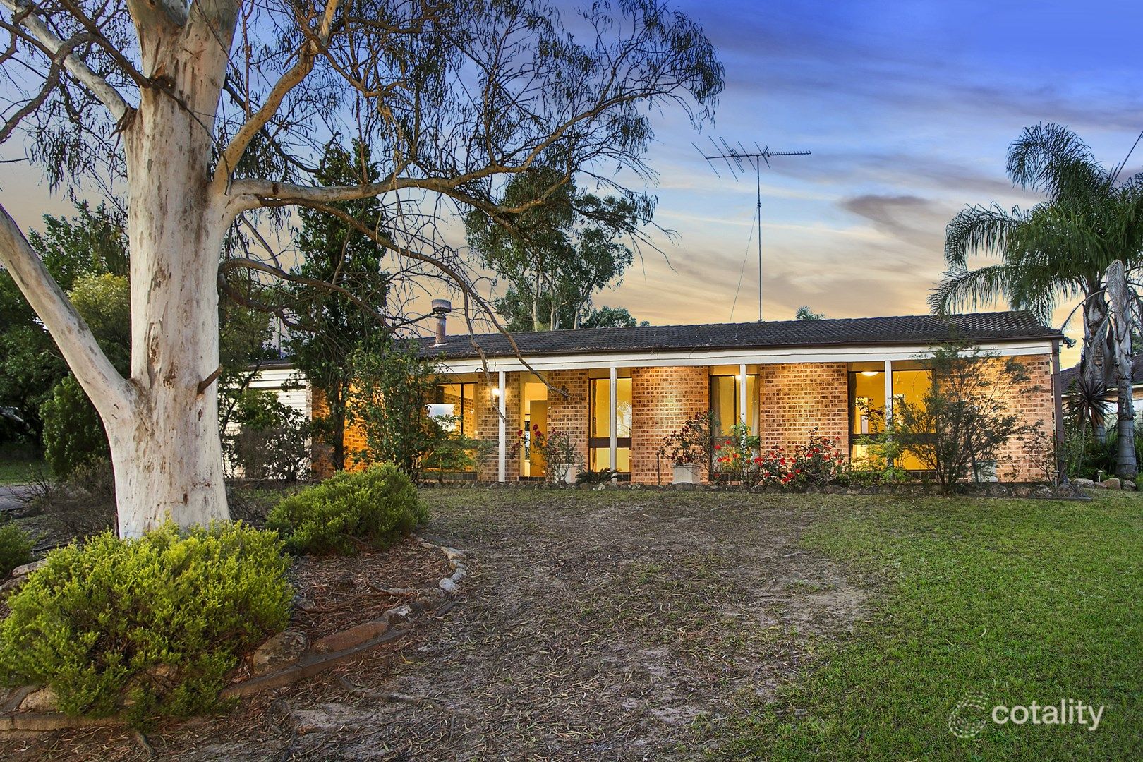 3 Knightsbridge Pl, Castle Hill, NSW 2154