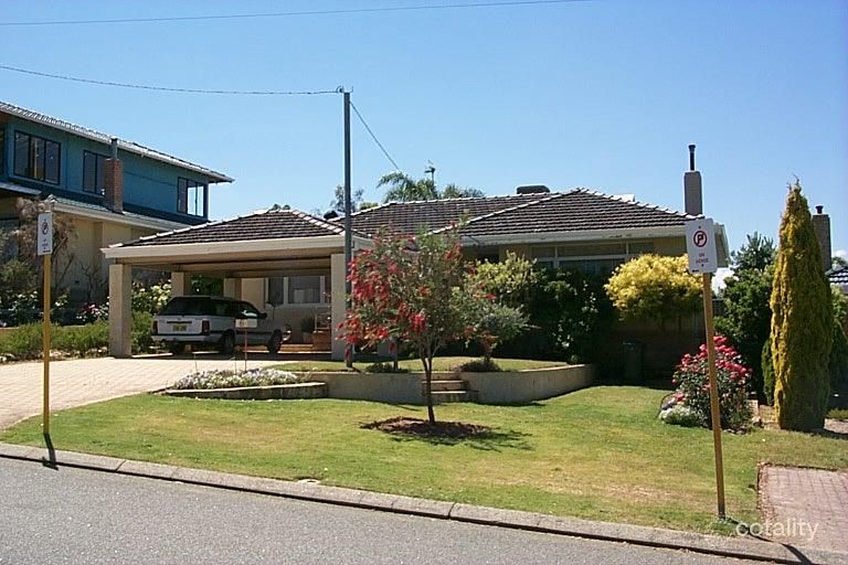 6 Ailsa St, Wembley Downs, WA 6019