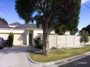 12 Dane Rd, Hampton East, VIC 3188