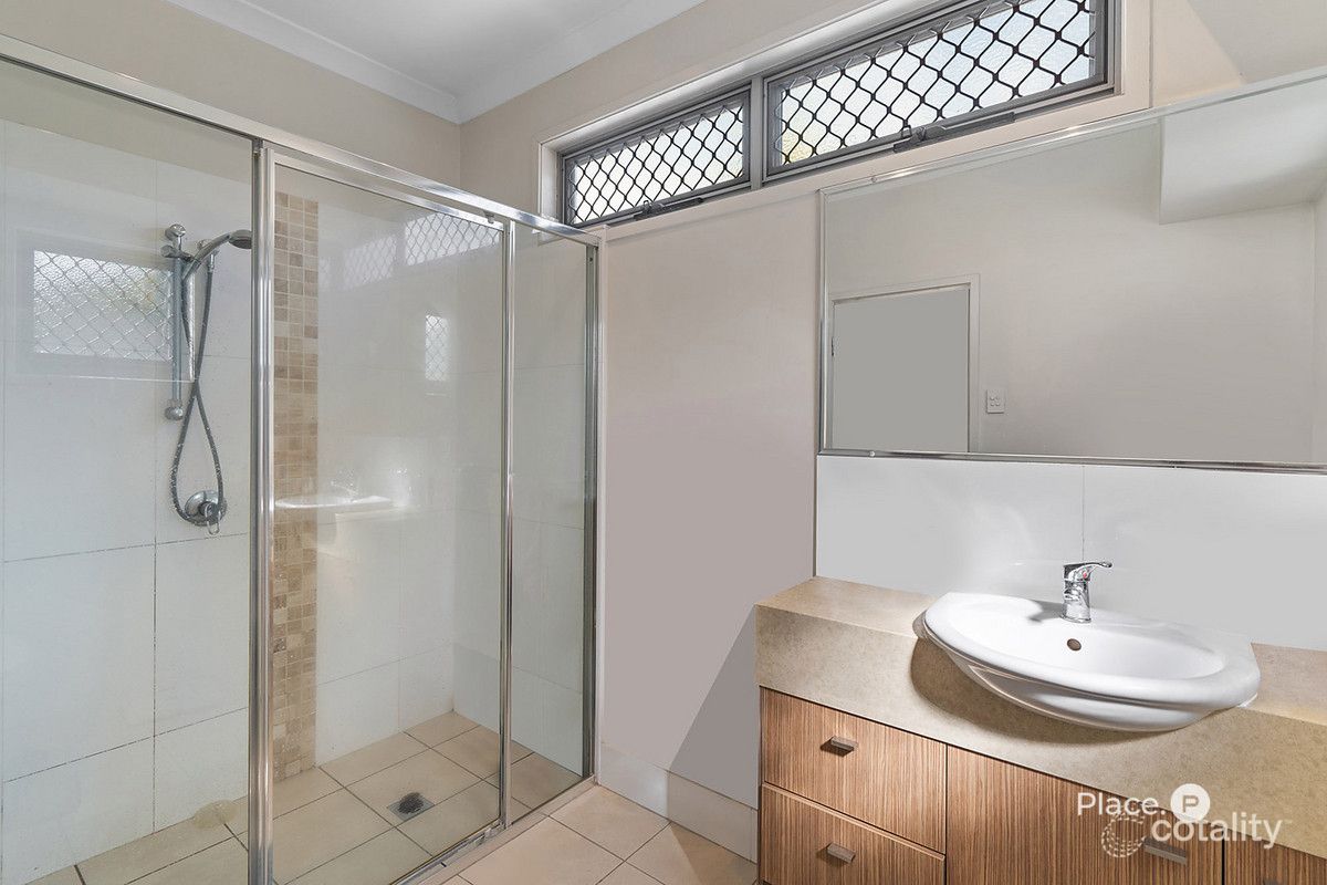 1/8 Princess St, Fairfield, QLD 4103