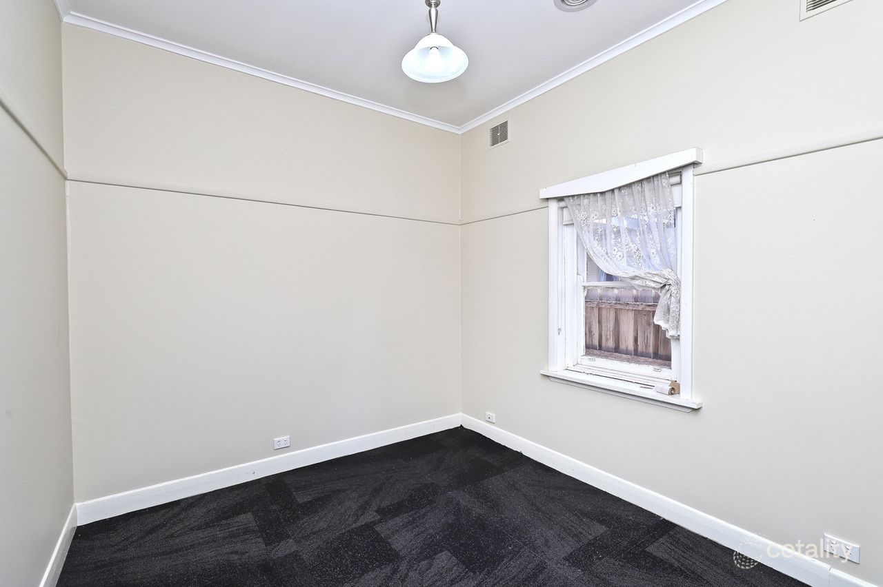 65 Station Rd, Deer Park, VIC 3023