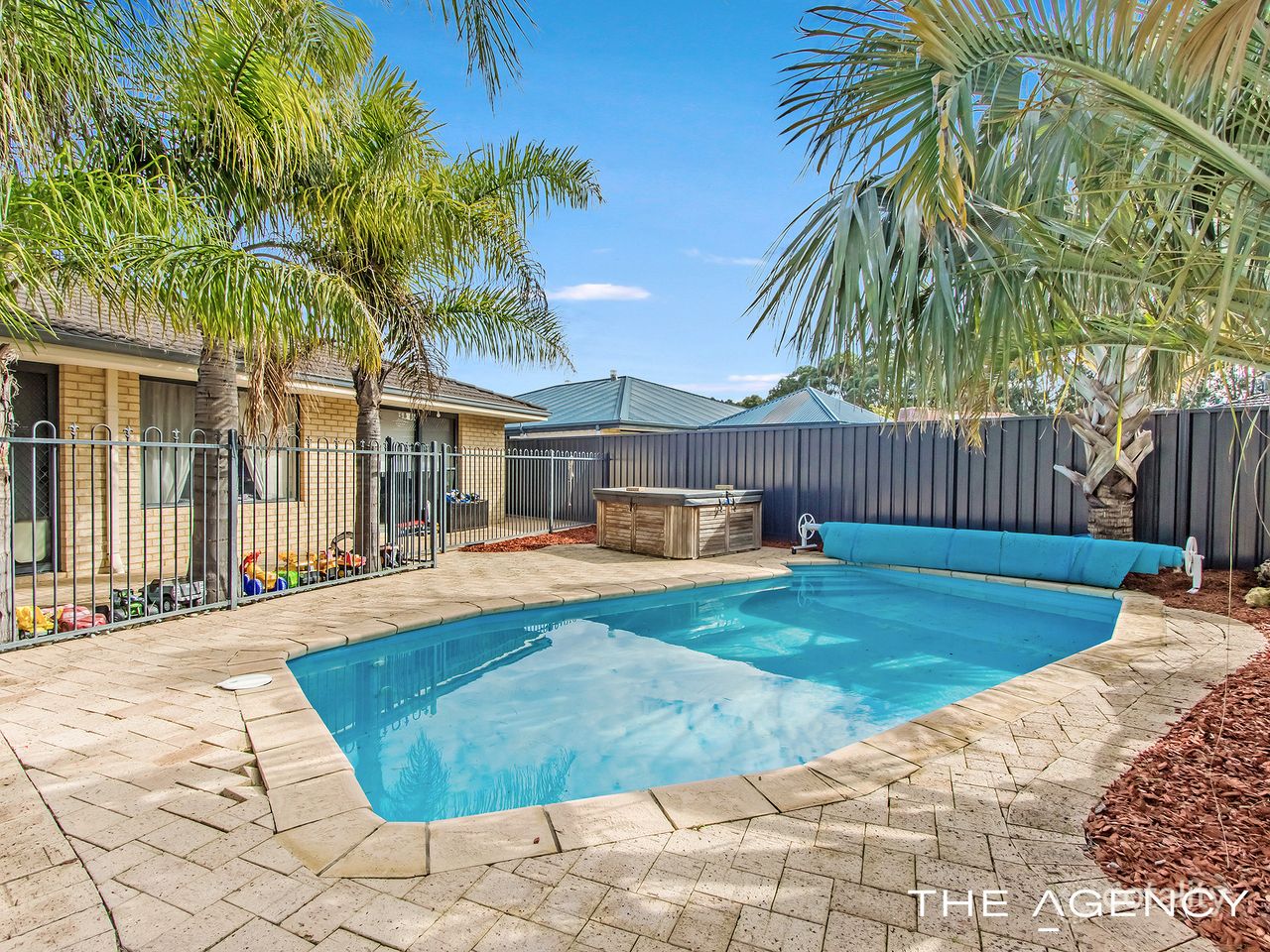 11 Wacona Way, Secret Harbour, WA 6173