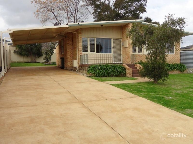 10 Mayfield St, Westminster, WA 6061