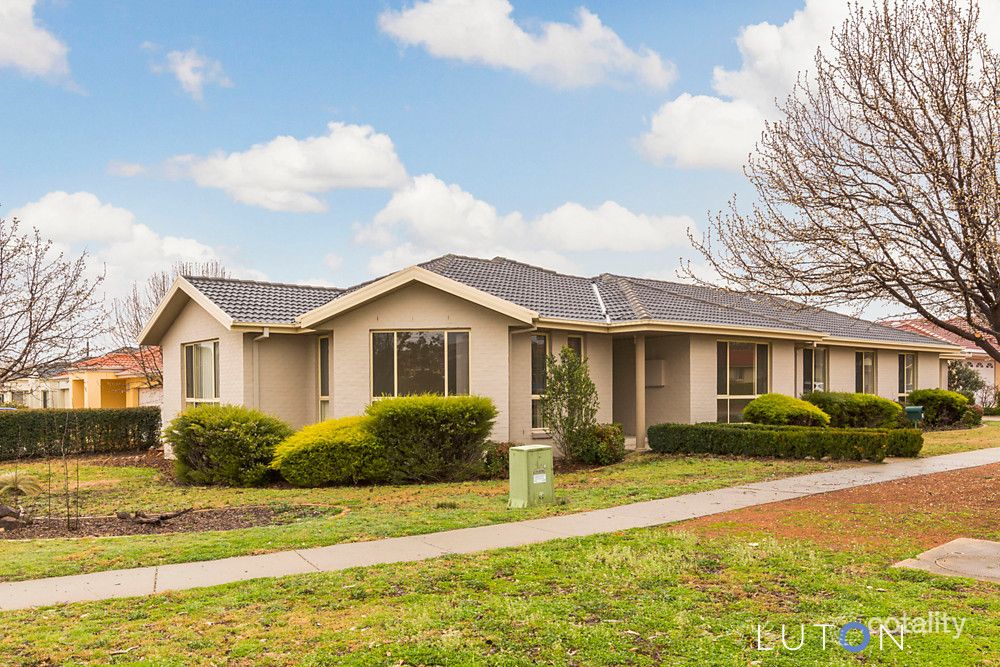 1 Rollins Pl, Gordon, ACT 2906