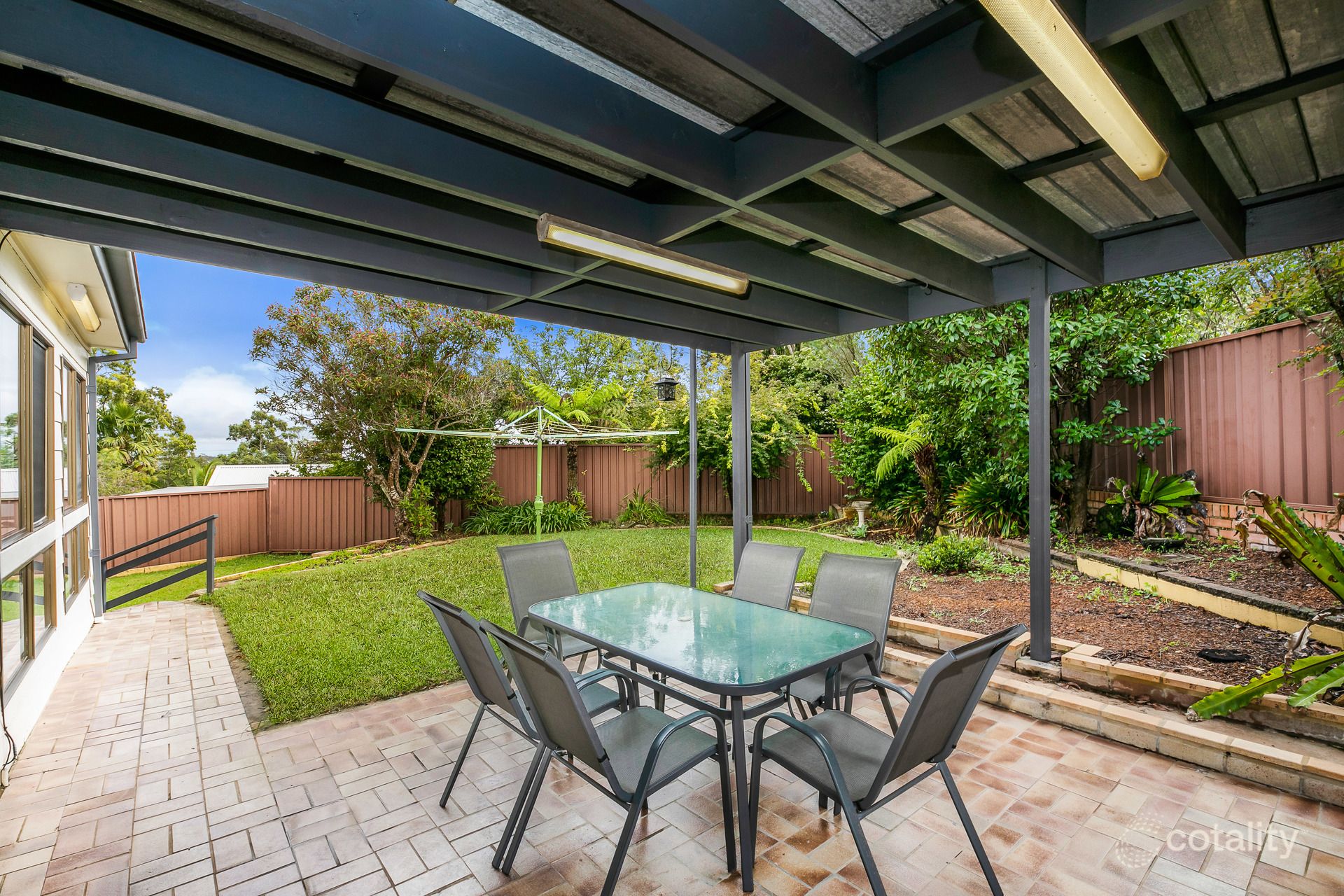 4 Edgecliff Pl, Engadine, NSW 2233