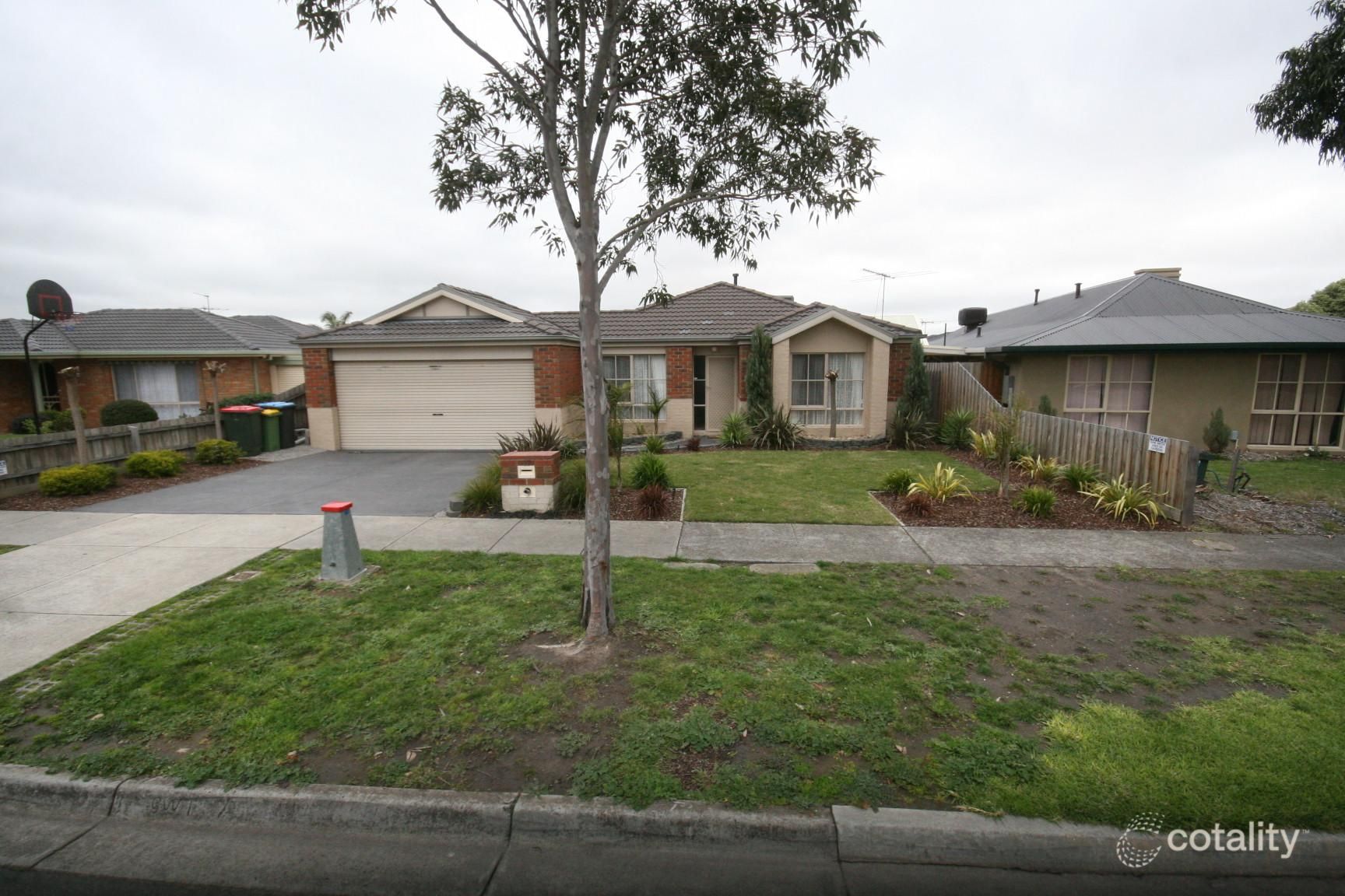 17 Outlook Ct, Ferntree Gully, VIC 3156
