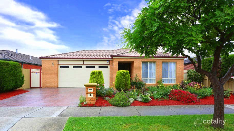 6 Spence Ave, Roxburgh Park, VIC 3064