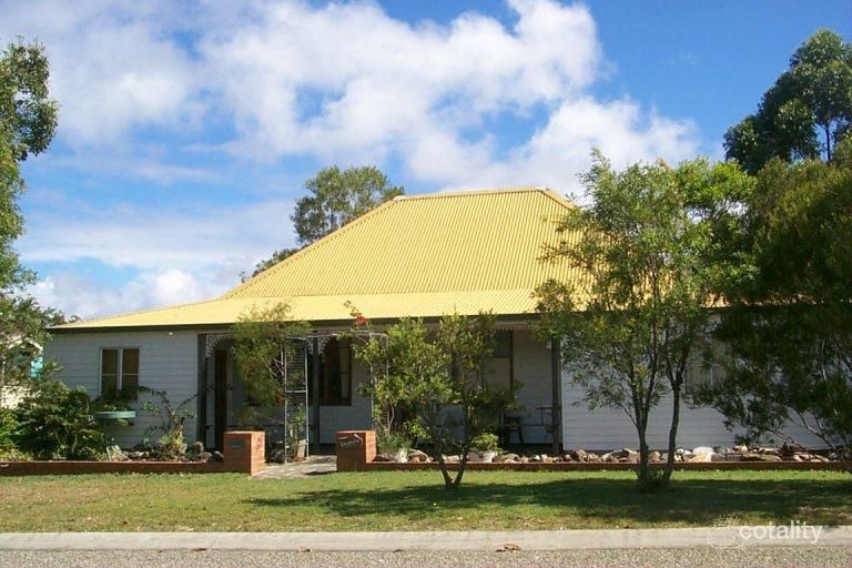 1-3 Ellie St, Herberton, QLD 4887