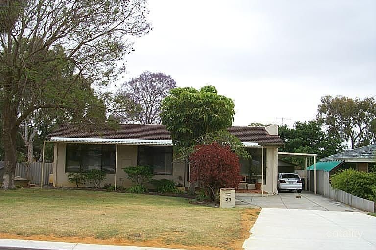 23 Bunney Rd, Kelmscott, WA 6111