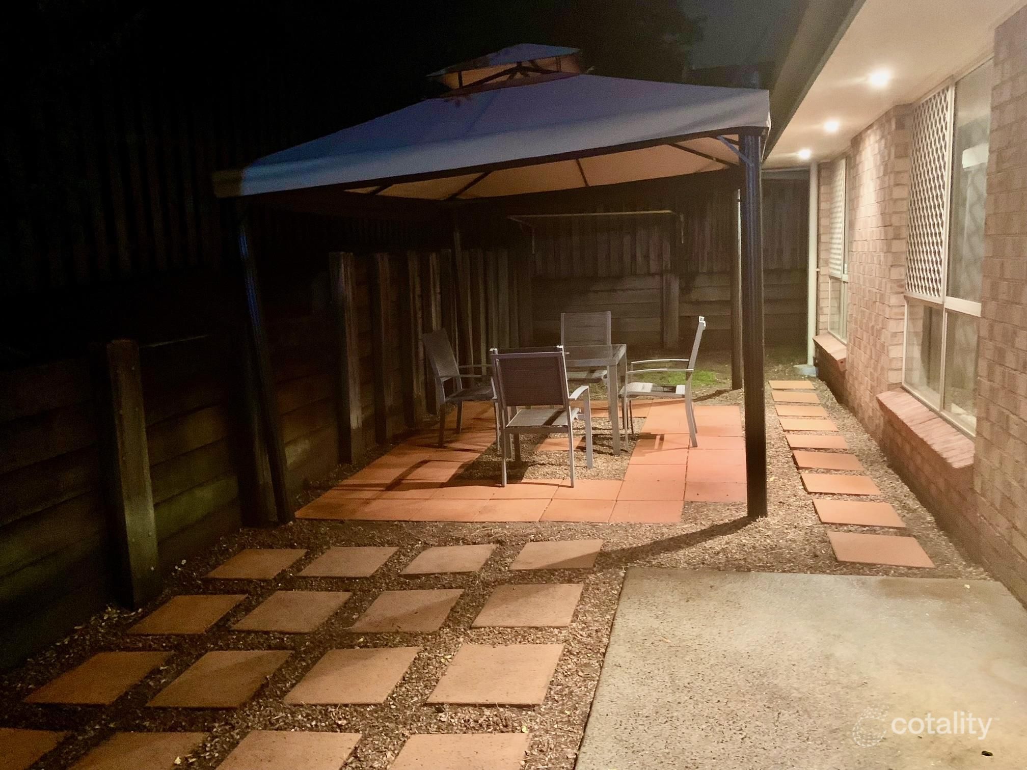 4/4 Rosegum Pl, Redbank Plains, QLD 4301