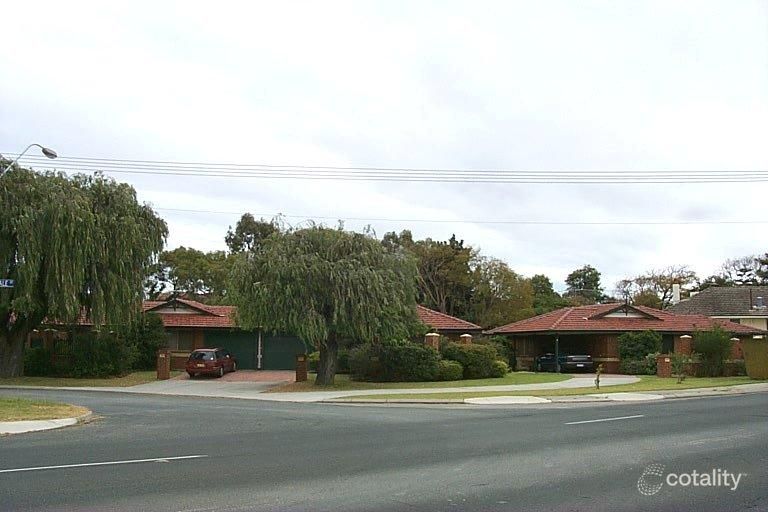 3/2 Bonnievale St, Mount Hawthorn, WA 6016