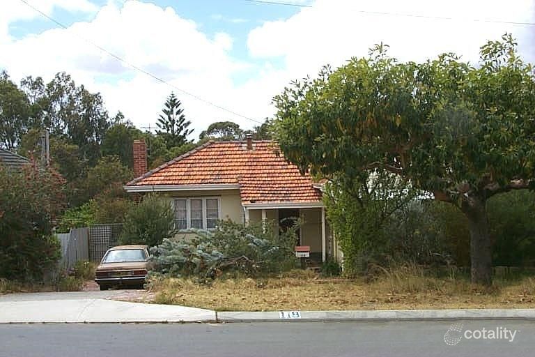 118 Holbeck St, Doubleview, WA 6018