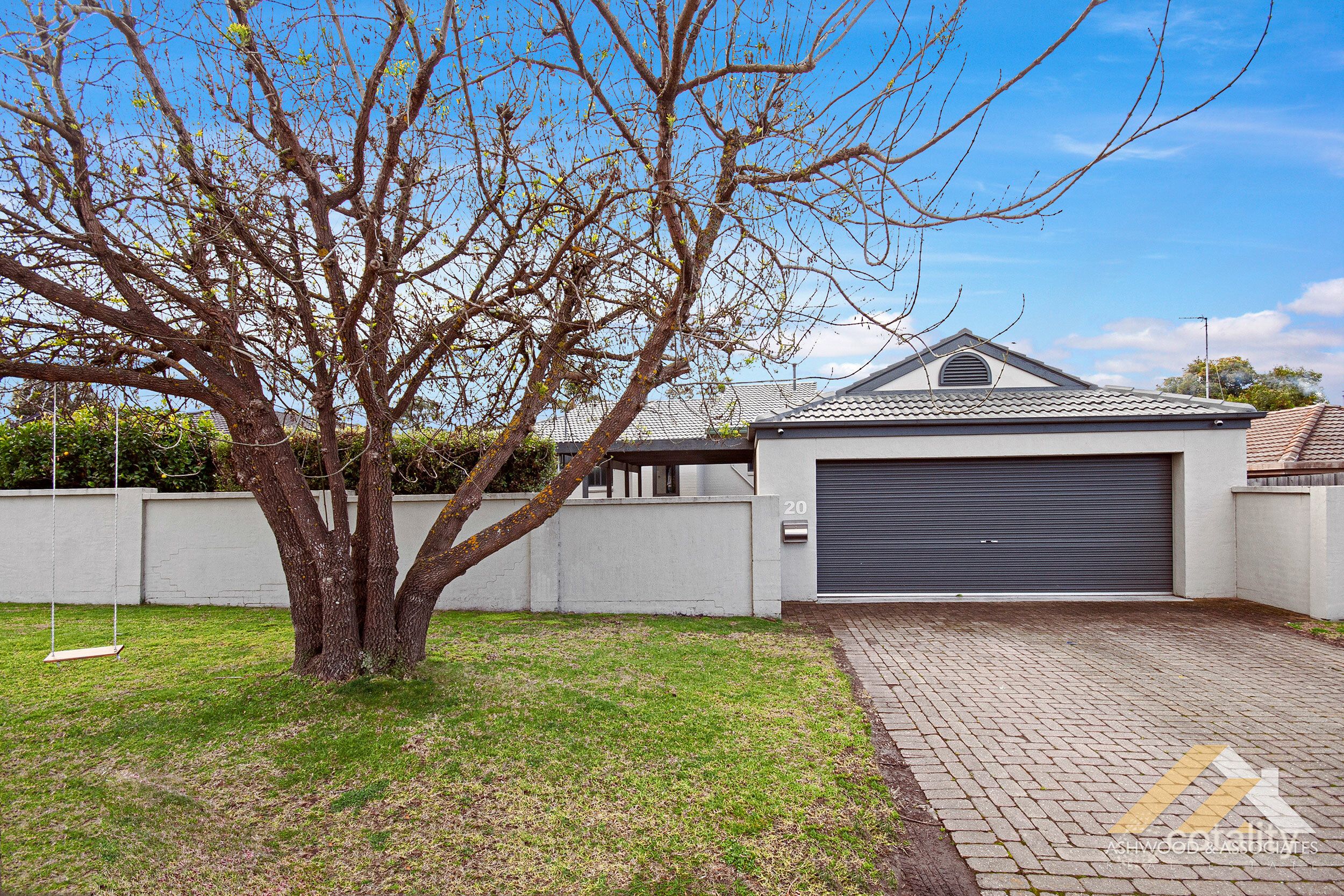 20 Woodward St, Wy Yung, VIC 3875