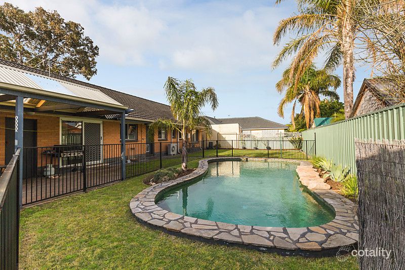 8 Allendale Ave, Novar Gardens, SA 5040
