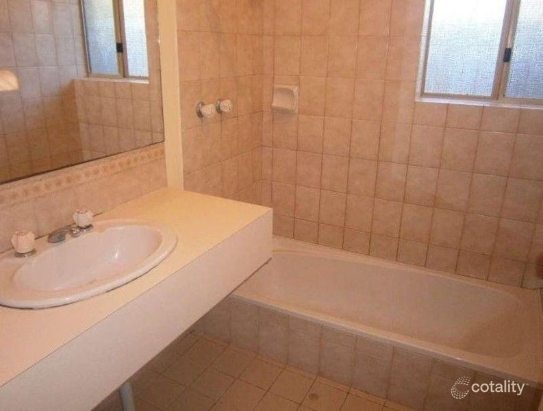 3b Solo Ct, Cooloongup, WA 6168