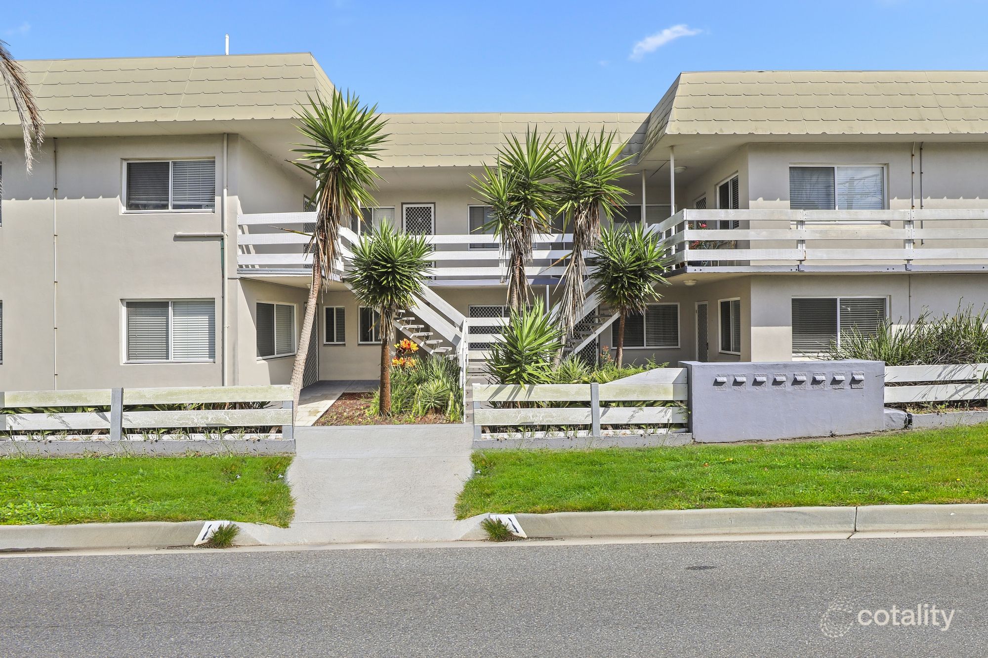 2/15 Beach Pde, Canton Beach, NSW 2263