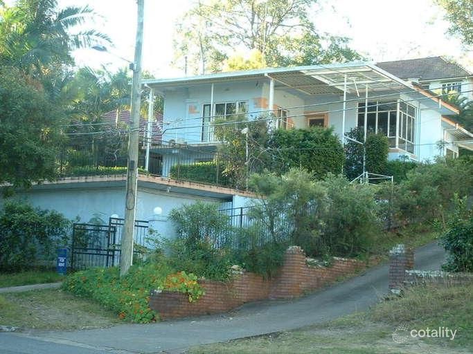 95 Hillside Tce, St Lucia, QLD 4067