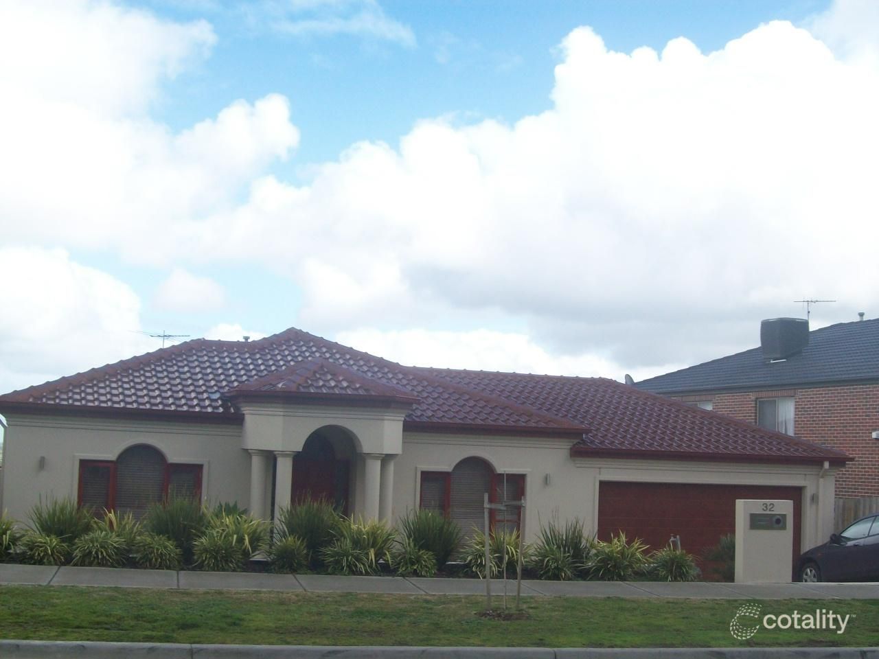 32 Montbrae Cct, Narre Warren North, VIC 3804