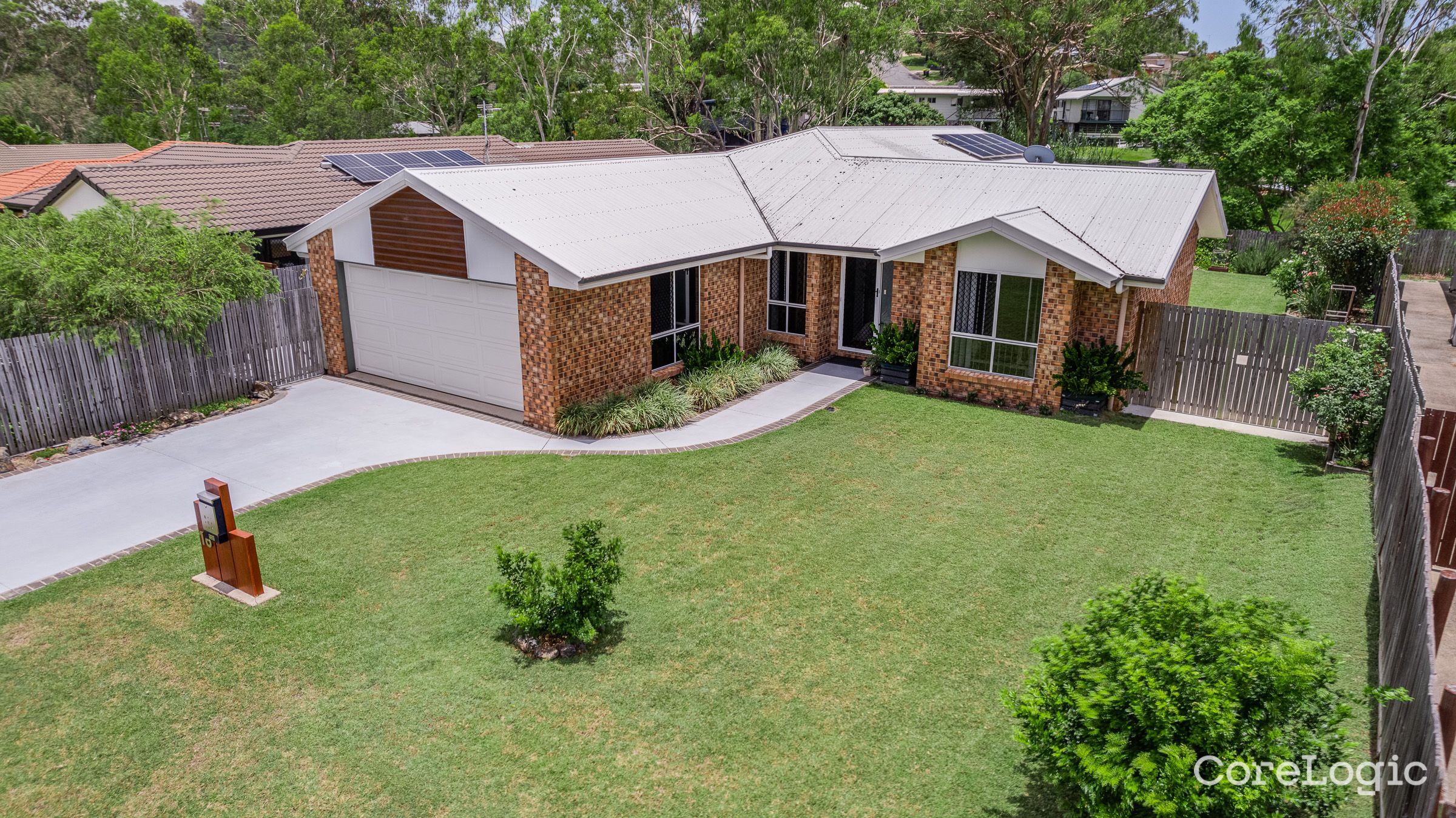 16 Dean St, Glen Eden, QLD 4680