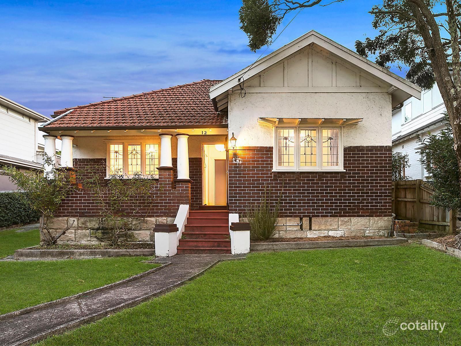 12 Tenilba Rd, Northbridge, NSW 2063
