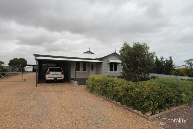 26 Mckenzie St, Cowell, SA 5602