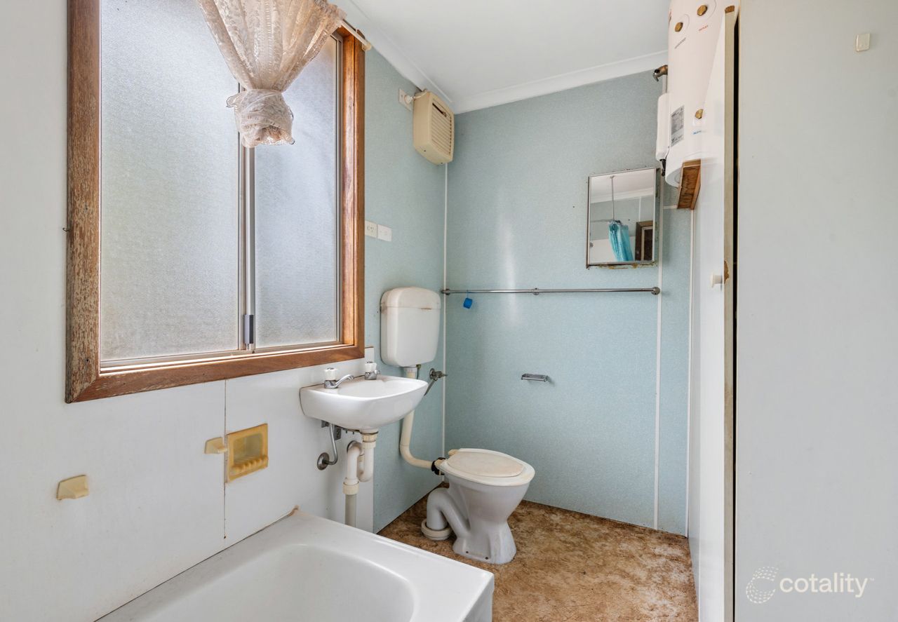 23 Moss St, South Kalgoorlie, WA 6430