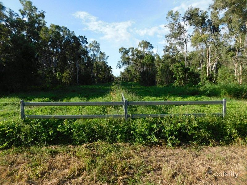 121 Carty Rd, Cape Cleveland, QLD 4810