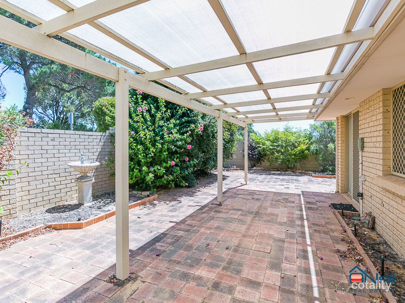 2/18 Lathwell St, Armadale, WA 6112