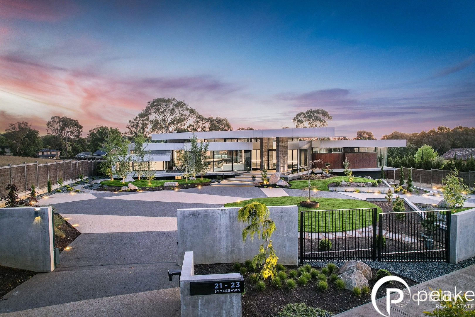 21-23 Stylebawn Dr, Berwick, VIC 3806