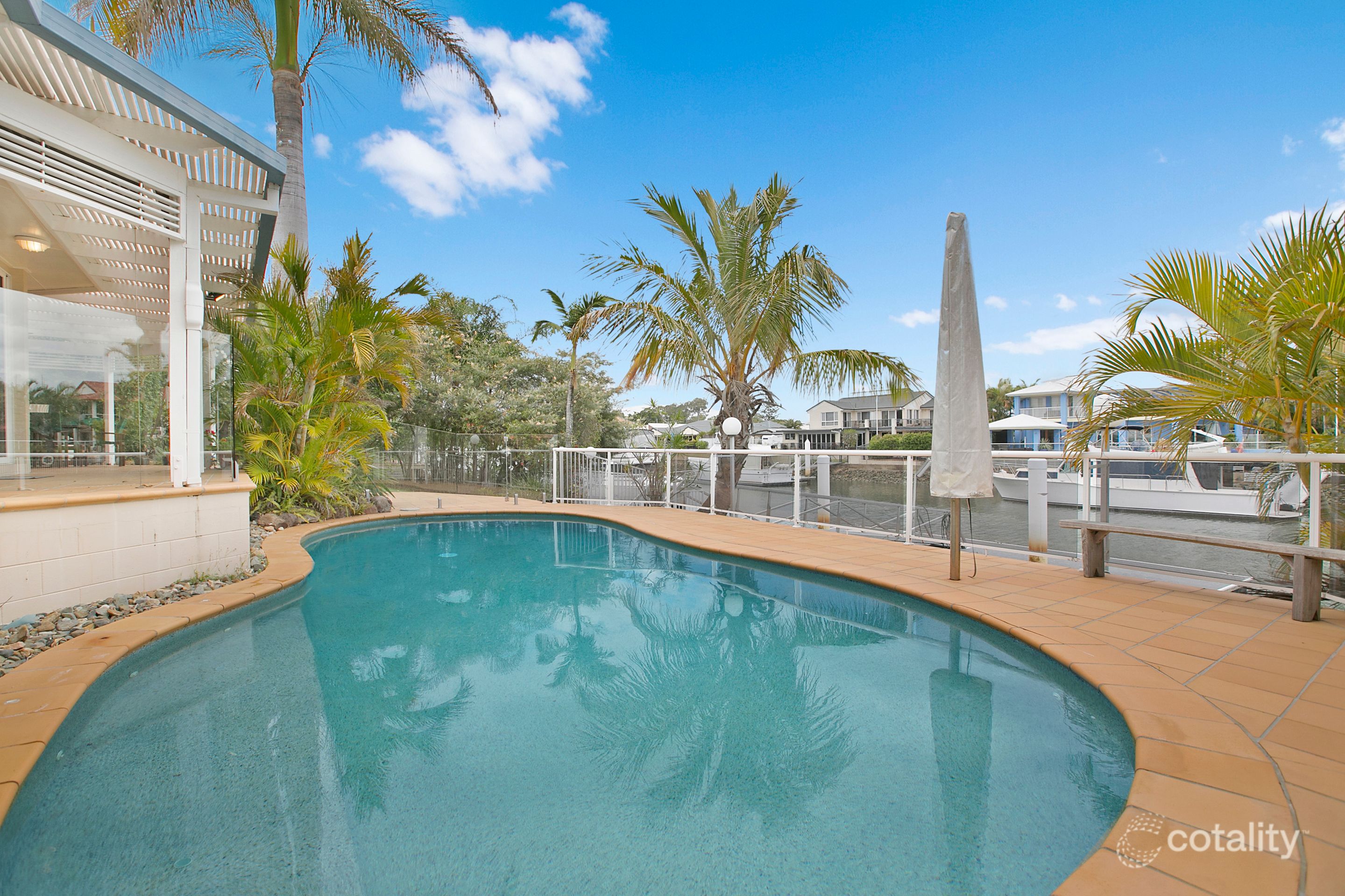 9 Mako Ave, Birkdale, QLD 4159