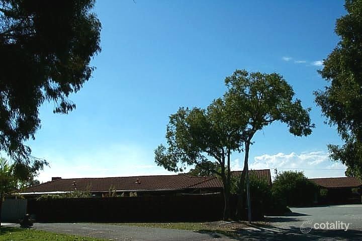 10 Jubilee Pl, Eden Hill, WA 6054