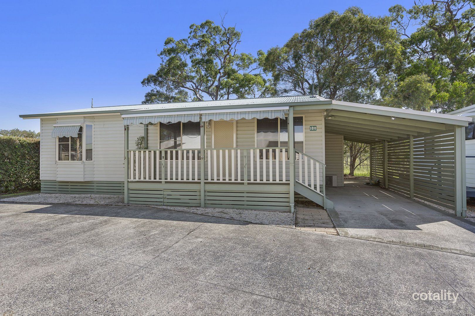 186 Sunrise Ave, Halekulani, NSW 2262