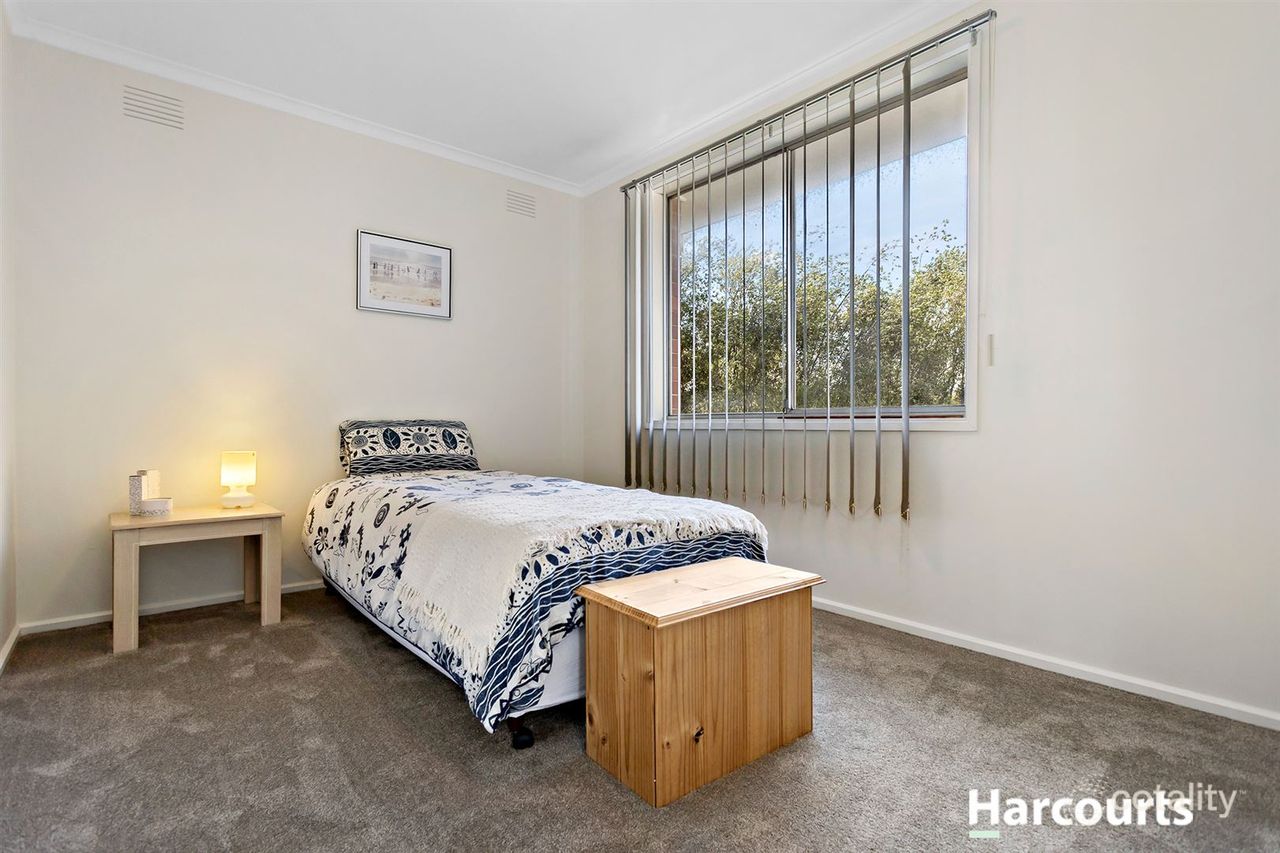 6 Conrad Pl, Wheelers Hill, VIC 3150